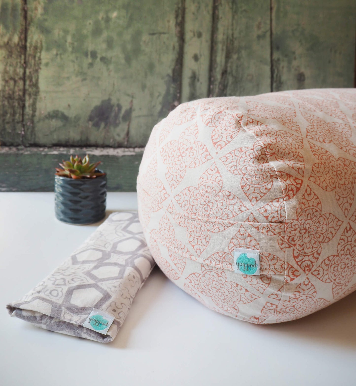 YogiPod Bolster