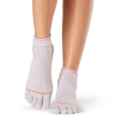 Toesox Ankle Full Toe Yoga Socks