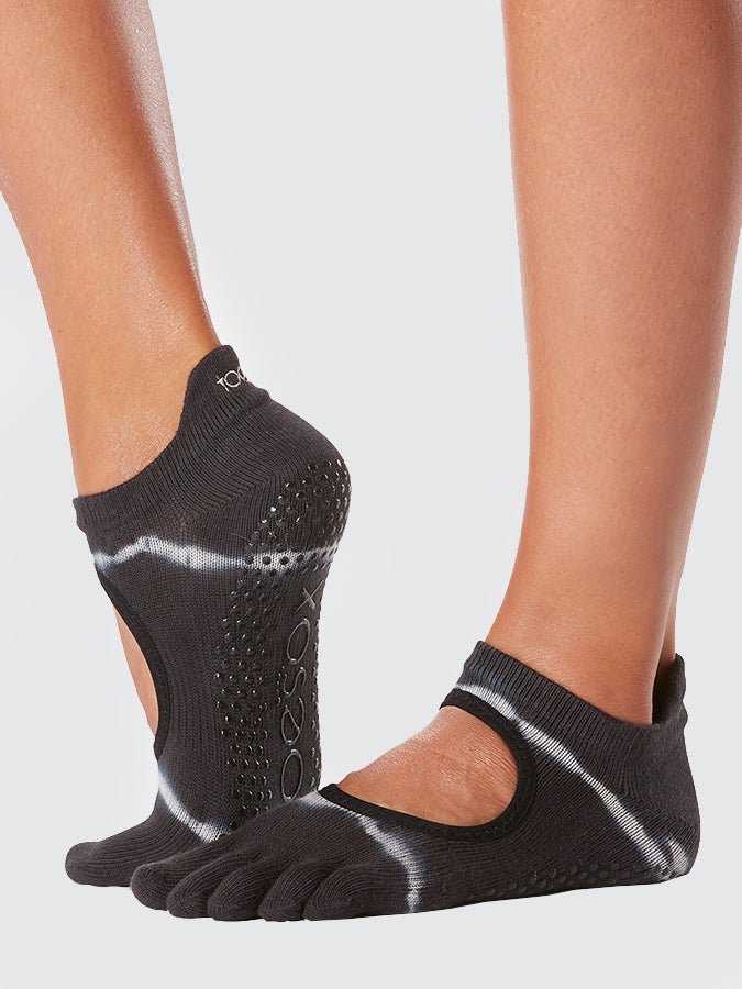 Toesox Bellarina Half Toe Yoga Socks
