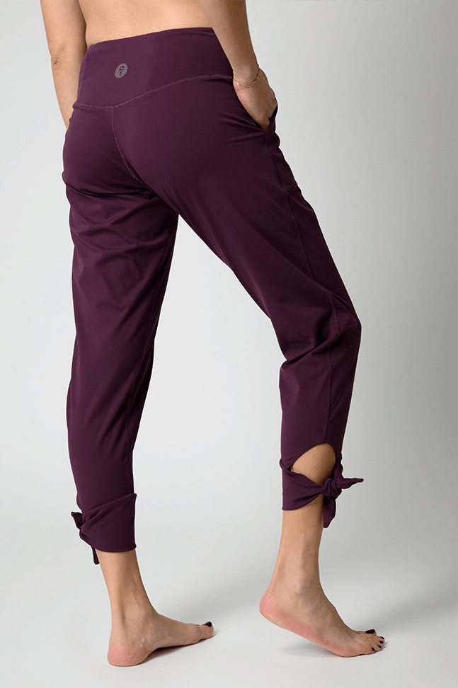 Yoga Democracy Sunday Jogger